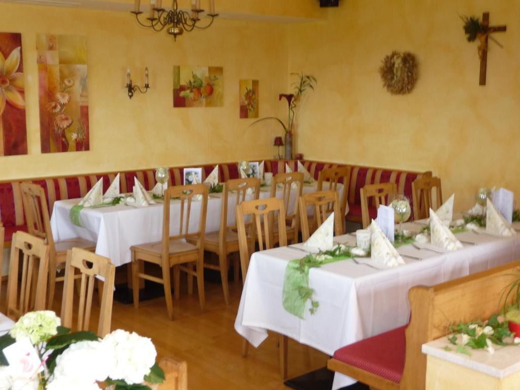 Ferienhotel Herzog Neumarkt am Wallersee Eksteriør billede